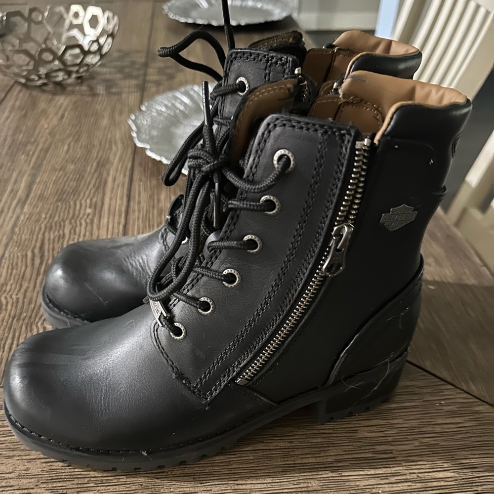 Harley Davidson women’s motorcycle boots